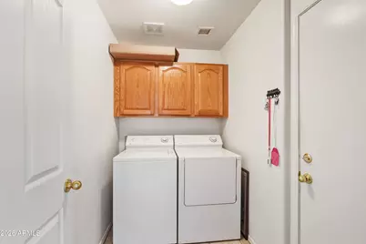 8746 W Lisbon Lane, Peoria, AZ 85381 - Photo 27