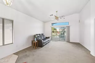 8746 W Lisbon Ln, Peoria, AZ 85381 - Photo 9