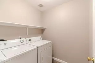 9425 W Wilshire Ave, Phoenix, AZ 85037 - Photo 17