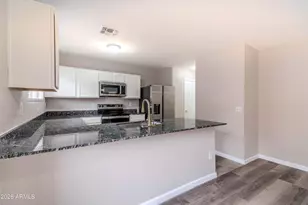 9425 W Wilshire Ave, Phoenix, AZ 85037 - Photo 15