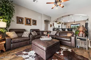 209 W Flagstone Pl, Casa Grande, AZ 85122 - Photo 37