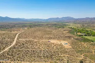 000 S Wagoner Rd, Congress, AZ 85332 - Photo 1