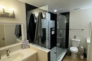 921 S Val Vista Dr, Mesa, AZ 85204 - Photo 13