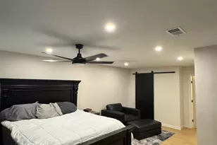 921 S Val Vista Dr, Mesa, AZ 85204 - Photo 17