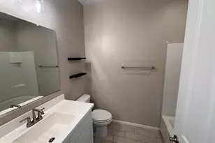 15668 W Washington St, Goodyear, AZ 85338 - Photo 11