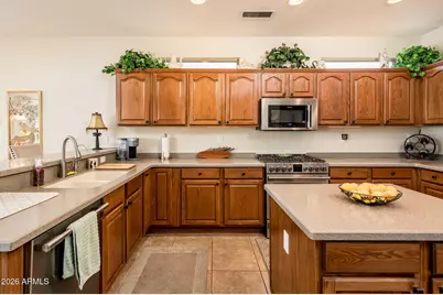 21343 N Red Hills Drive, Surprise, AZ 85387 - Photo 11