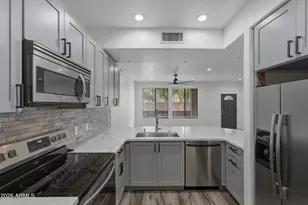 21655 N 36th Ave, Glendale, AZ 85308 - Photo 11