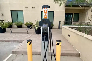 7300 E Earll Dr, Scottsdale, AZ 85251 - Photo 45