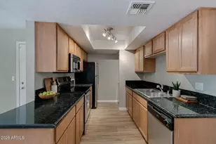 740 W Elm St, Phoenix, AZ 85013 - Photo 7