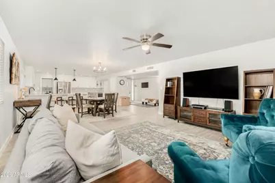 3025 E Sierra Street, Phoenix, AZ 85028 - Photo 9