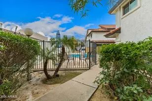 4328 N 36th St, Phoenix, AZ 85018 - Photo 25