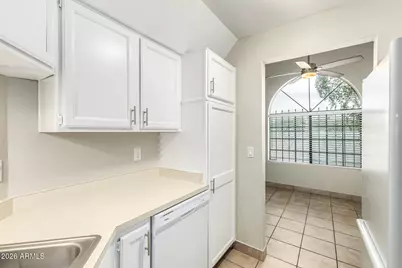 4328 N 36th Street #3, Phoenix, AZ 85018 - Photo 13