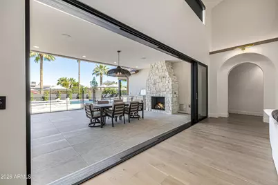 4224 E Desert Cove Avenue, Phoenix, AZ 85028 - Photo 11