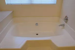 5131 N 85th Ave, Glendale, AZ 85305 - Photo 9