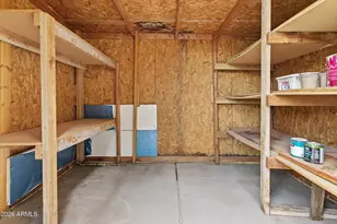 8988 W Irma Ln, Peoria, AZ 85382 - Photo 43