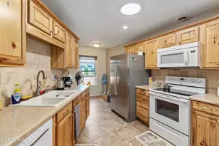 17443 N 105th Ave, Sun City, AZ 85373 - Photo 15