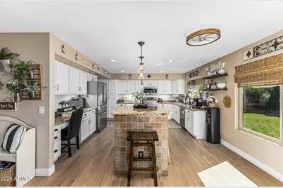 12421 W Encanto Boulevard, Avondale, AZ 85392 - Photo 21