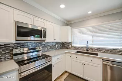 17820 N 29th Avenue, Phoenix, AZ 85053 - Photo 19