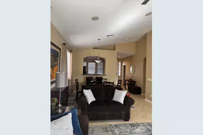 18131 W Canyon Lane, Goodyear, AZ 85338 - Photo 9