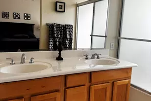 18131 W Canyon Ln, Goodyear, AZ 85338 - Photo 13