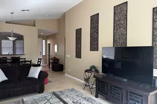 18131 W Canyon Ln, Goodyear, AZ 85338 - Photo 7