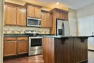 1090 S Maverick St, Chandler, AZ 85286 - Photo 9