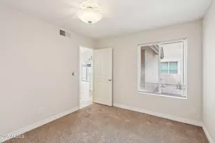 4223 E Cassia Way, Phoenix, AZ 85044 - Photo 37