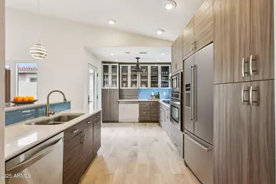 4223 E Cassia Way, Phoenix, AZ 85044 - Photo 17