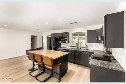 640 E Melody Drive, Gilbert, AZ 85234 - Photo 7