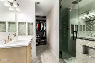 640 E Melody Dr, Gilbert, AZ 85234 - Photo 23