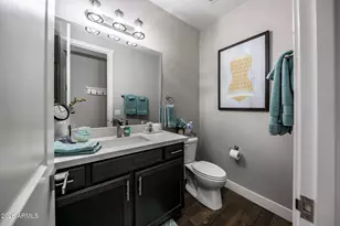 17 E Tranquil Ln, Flagstaff, AZ 86005 - Photo 27