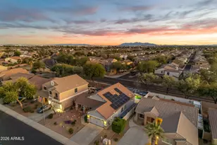 17735 W Port Royale Ln, Surprise, AZ 85388 - Photo 61