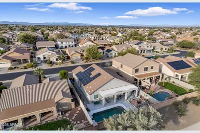 17735 W Port Royale Lane, Surprise, AZ 85388 - Photo 55