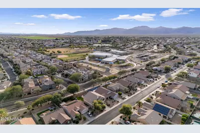 17735 W Port Royale Lane, Surprise, AZ 85388 - Photo 57