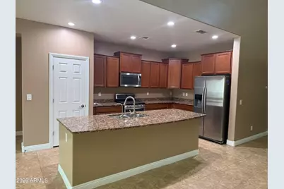 10743 W Desert Elm Lane, Peoria, AZ 85383 - Photo 15