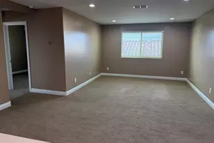 10743 W Desert Elm Ln, Peoria, AZ 85383 - Photo 21