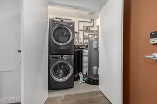 2300 E Campbell Ave, Phoenix, AZ 85016 - Photo 11