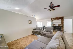 10002 W Mariposa St, Phoenix, AZ 85037 - Photo 9