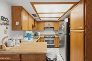 1382 N Tamarisk Dr, Chandler, AZ 85224 - Photo 3