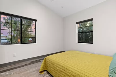 358 E Whitton Avenue, Phoenix, AZ 85012 - Photo 19