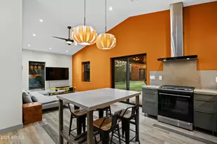 358 E Whitton Ave, Phoenix, AZ 85012 - Photo 15