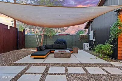 358 E Whitton Avenue, Phoenix, AZ 85012 - Photo 37