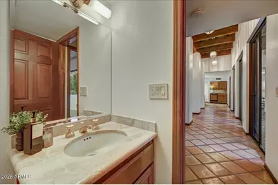 2550 E Denton Lane, Phoenix, AZ 85016 - Photo 25