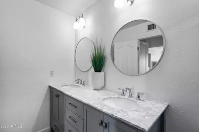 1867 E Oxford Drive, Tempe, AZ 85283 - Photo 19