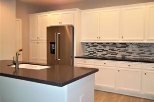 3935 E Rough Rider Rd, Phoenix, AZ 85050 - Photo 7