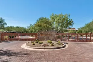 3935 E Rough Rider Rd, Phoenix, AZ 85050 - Photo 23