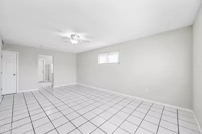 837 E Alice Avenue #B, Phoenix, AZ 85020 - Photo 3