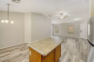 42586 W Sunland Dr, Maricopa, AZ 85138 - Photo 11