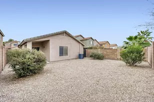 42586 W Sunland Dr, Maricopa, AZ 85138 - Photo 27
