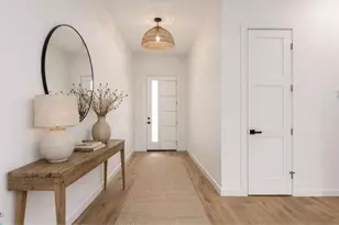 11415 N 58th Dr, Glendale, AZ 85304 - Photo 3